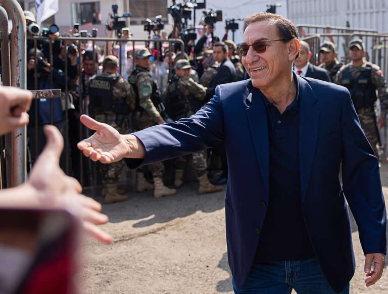 Martín Vizcarra habla bien de Pedro Castillo, de quien dice que “es bien campechano y bien bonachón”