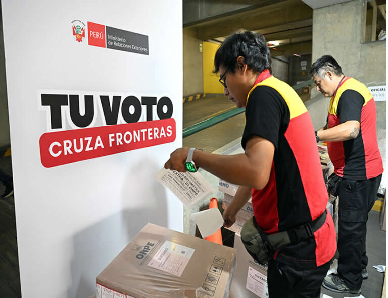 Voto PEX: material electoral para las EG 2026 ya está en manos de la Cancillería de Perú