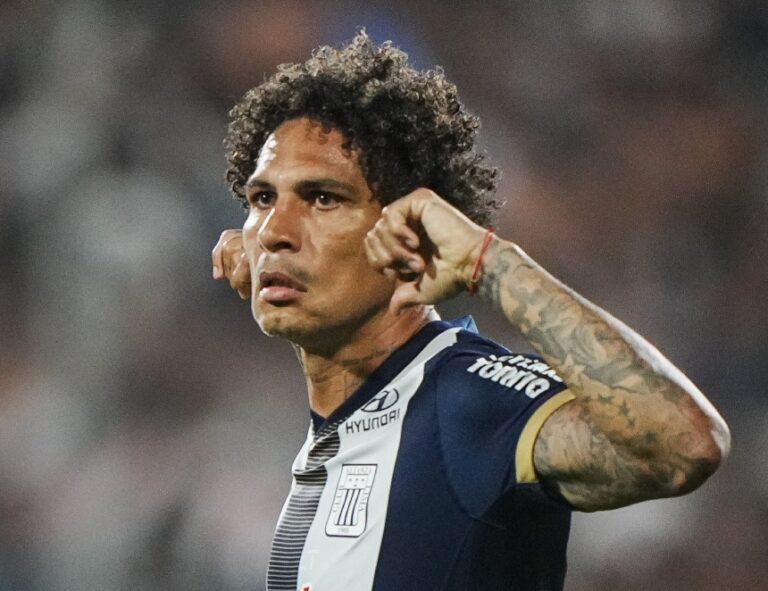 Con gol de Paolo Guerrero: Alianza Lima venció 1-0 a Juan Pablo II