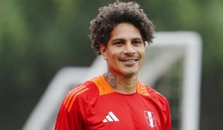 Paolo Guerrero: «Amo al fútbol y para mí es muy difícil dejarlo»
