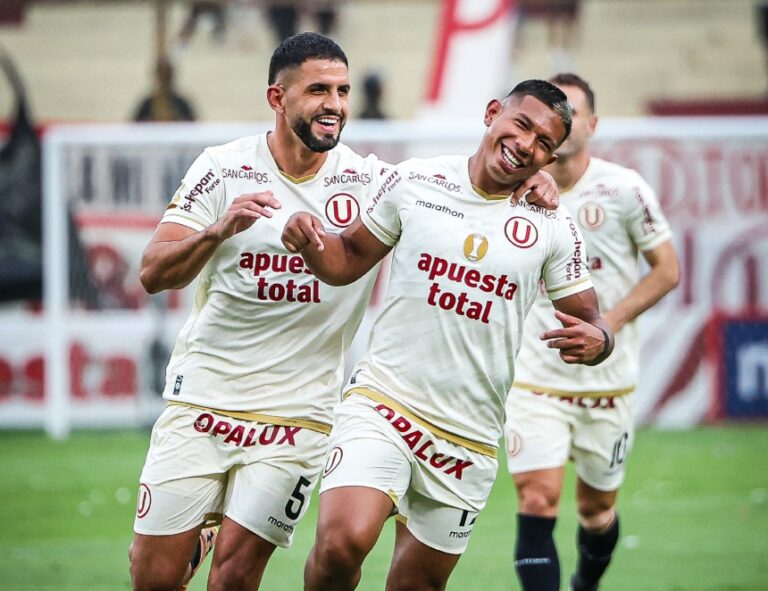 ¡Victoria monumental! Universitario venció 4-0 a Alianza Universidad